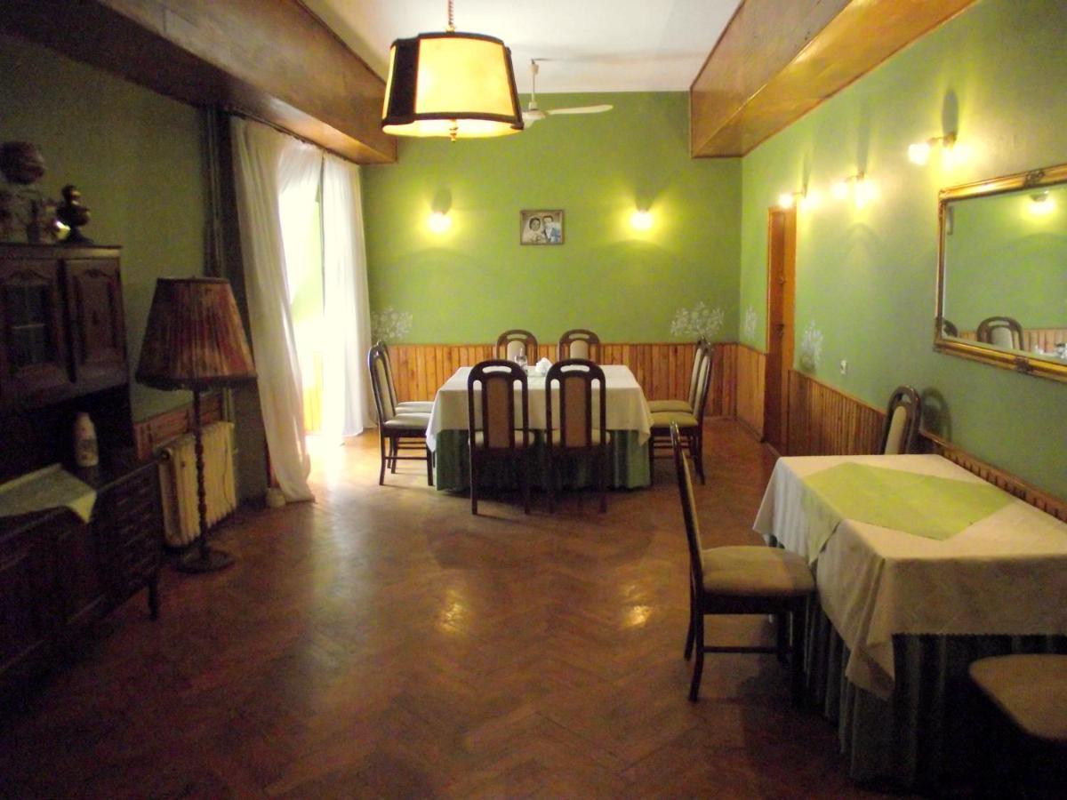 Zajazd Grodek Bujak Robert Naclegi I Restauracja Grodkow  Esterno foto