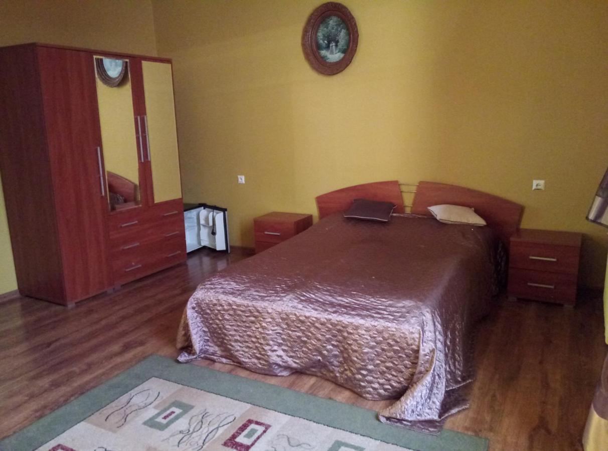 Zajazd Grodek Bujak Robert Naclegi I Restauracja Grodkow  Esterno foto